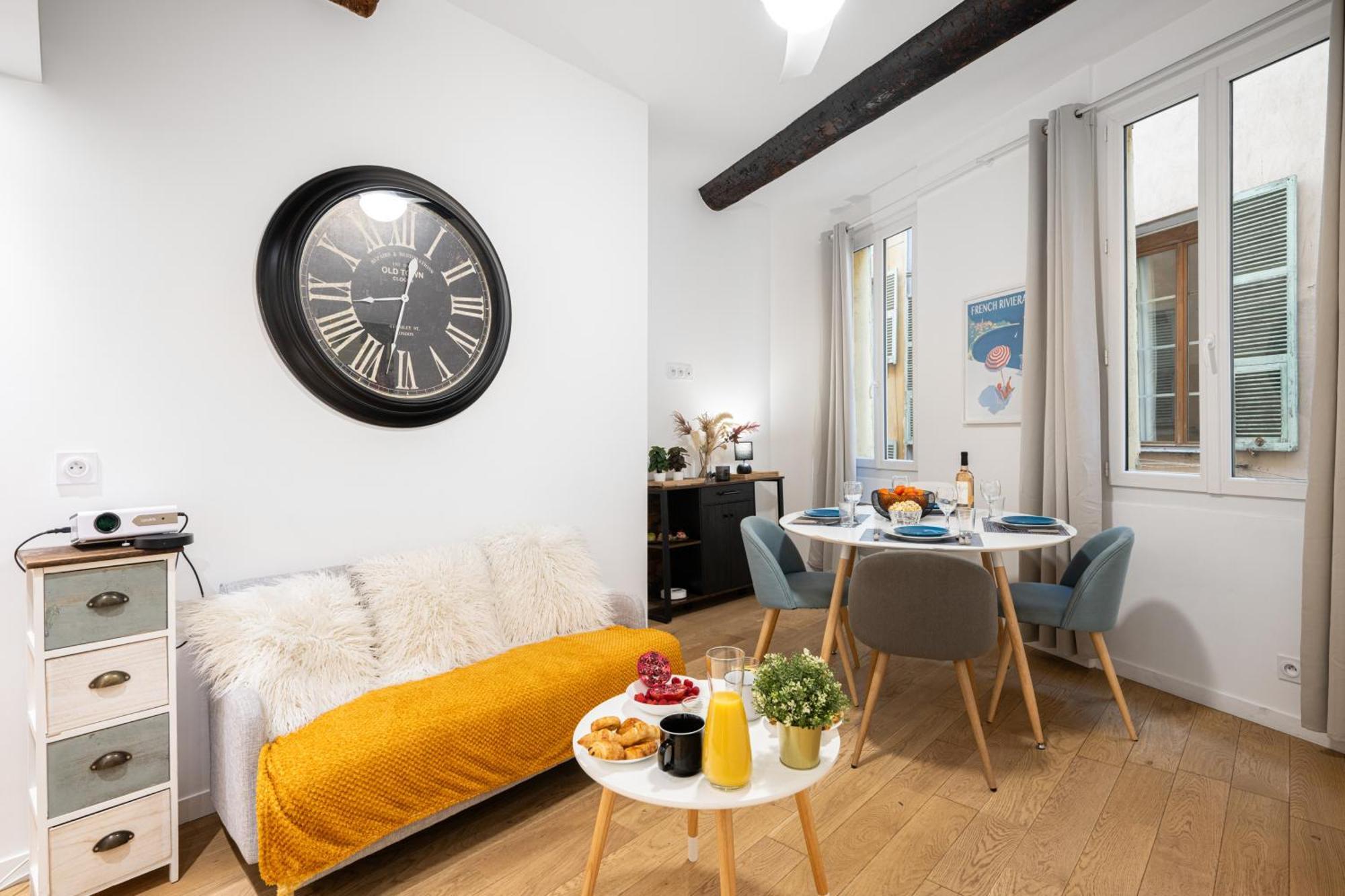 Le Castelosa - Au Coeur Du Vieux-nice Apartment Nizza